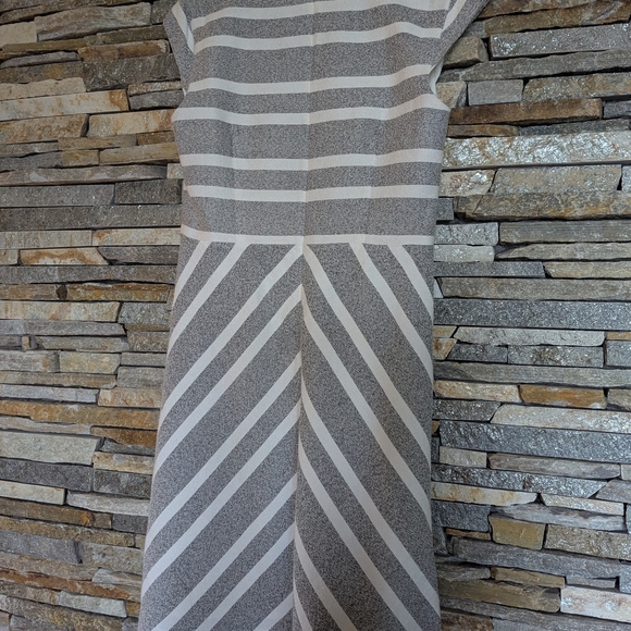 Gray Dress for Work or Play, Ann Taylor, Size 10 - Picture 2 of 7